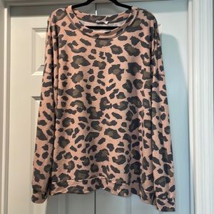 GeeGee Leopard Print Sweatshirt